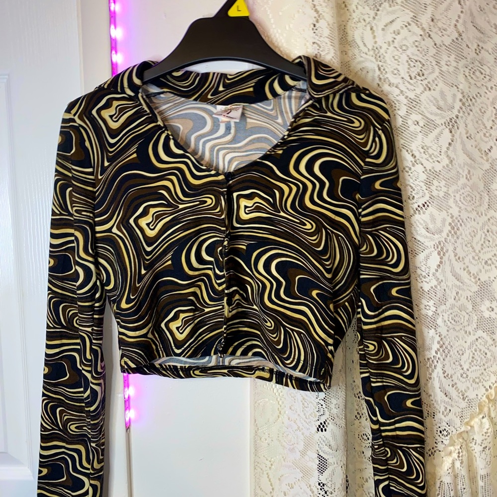 Long Sleeve Crop Top